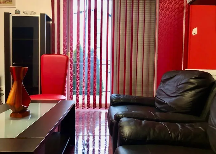 Appartamento Joy Calea Timisoarei 4 *